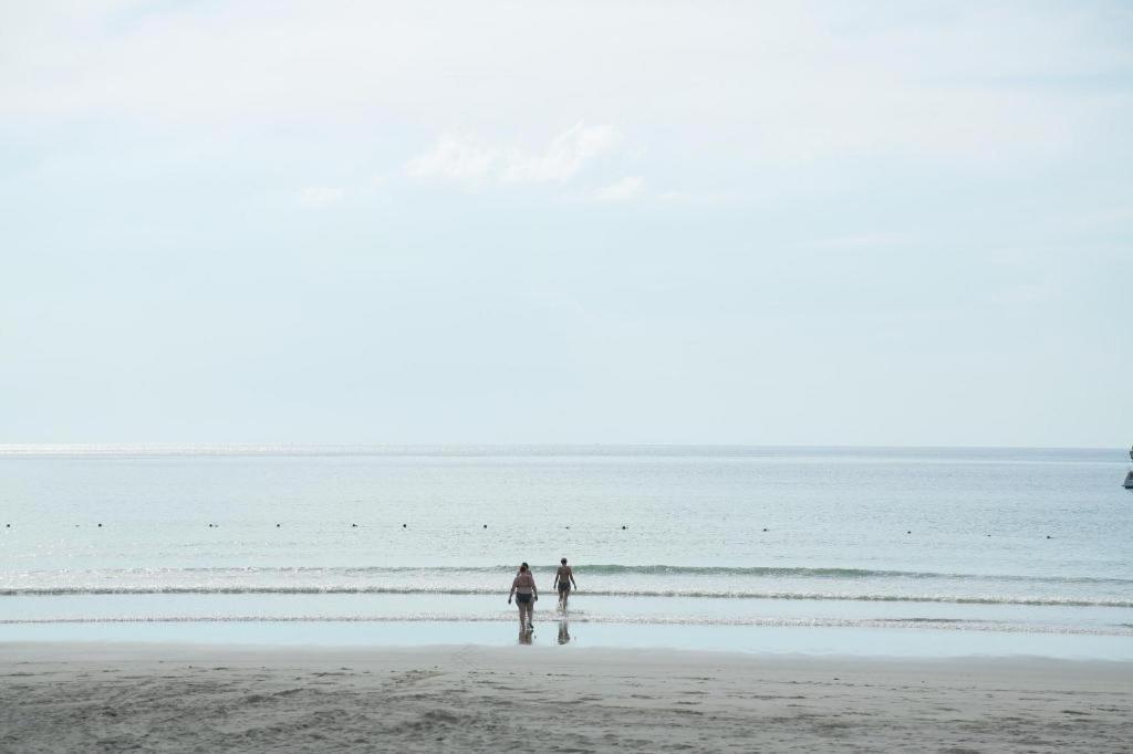 Ngwe Saung Yacht Club & Resort Нгве-Саунг Экстерьер фото